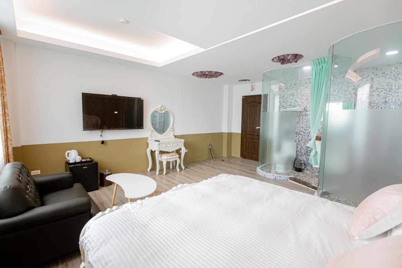You Yue B&B Kota Hualien Bagian luar foto