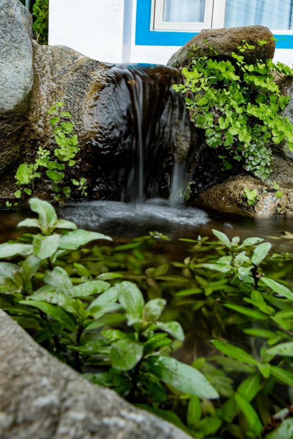 You Yue B&B Kota Hualien Bagian luar foto