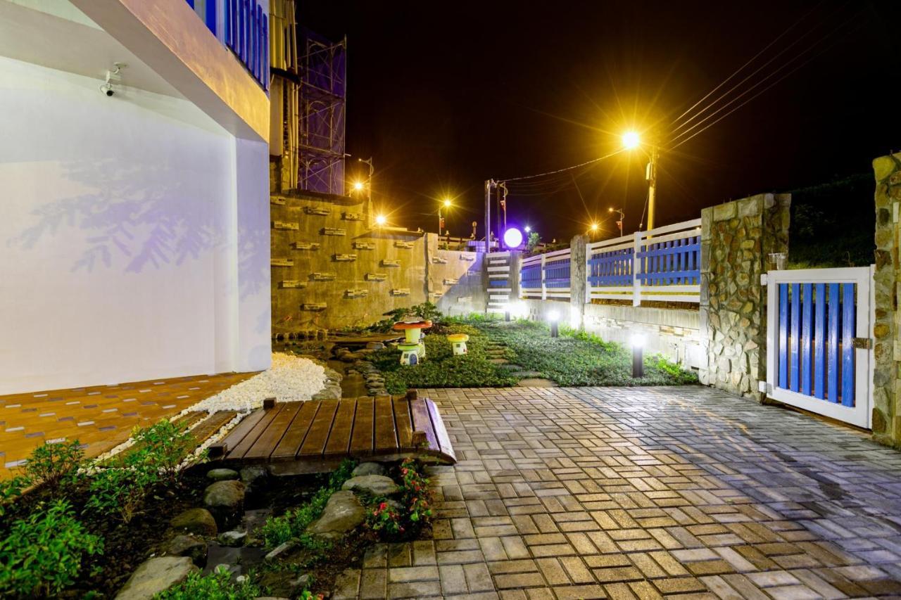 You Yue B&B Kota Hualien Bagian luar foto