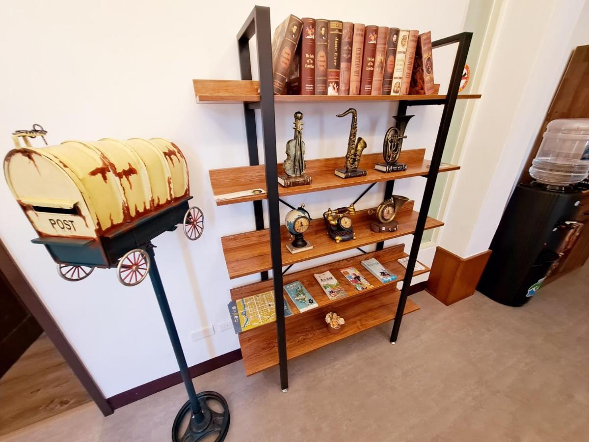 You Yue B&B Kota Hualien Bagian luar foto